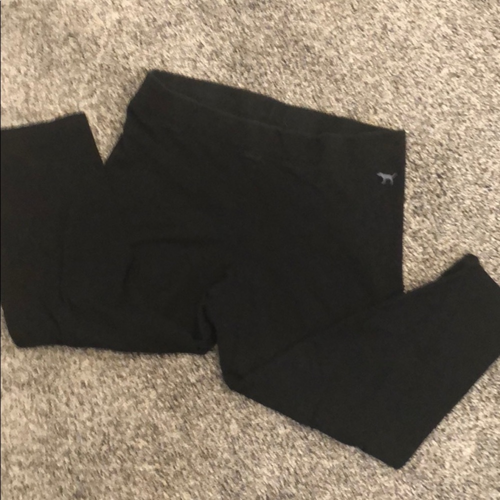 Victoria’s Secret Cropped Yoga Pants Size L